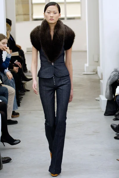 Look 17